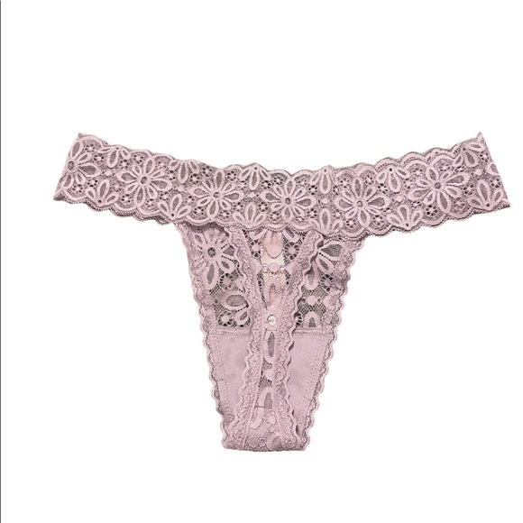 Victoria Secret thong - Picture 2 of 2